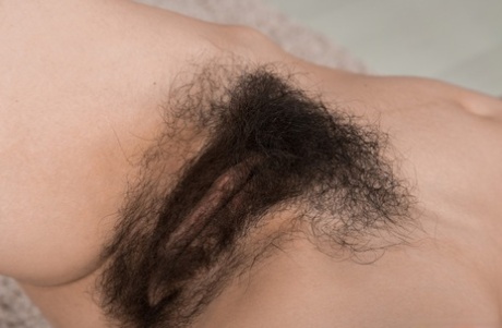 Skinny teen Luna O takes delight in displaying her hairy underarms and beaver