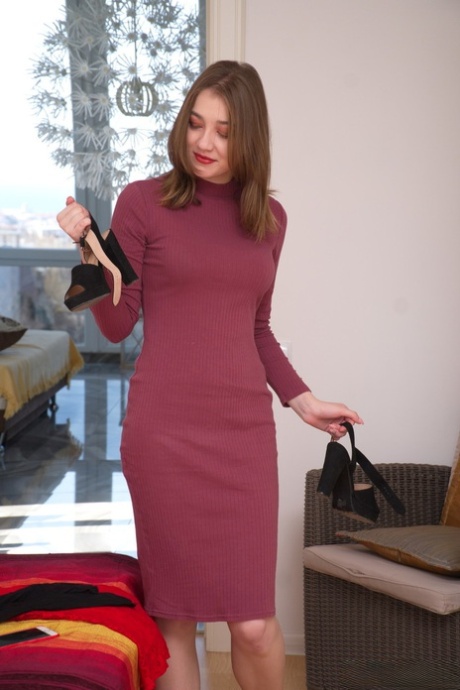 Tall 18 year old Eliza Thorne seduces her date while wearing a red dress