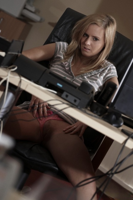 Small boobed teen secretary Kandi blowing off her very old boss