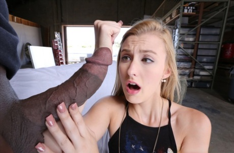 American pornstar Alexa Grace measures a BBC and takes it in her twat