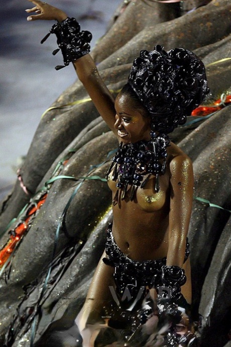 Alluring Latinas in sexy costumes expose their hot curves at the Rio Carnival
