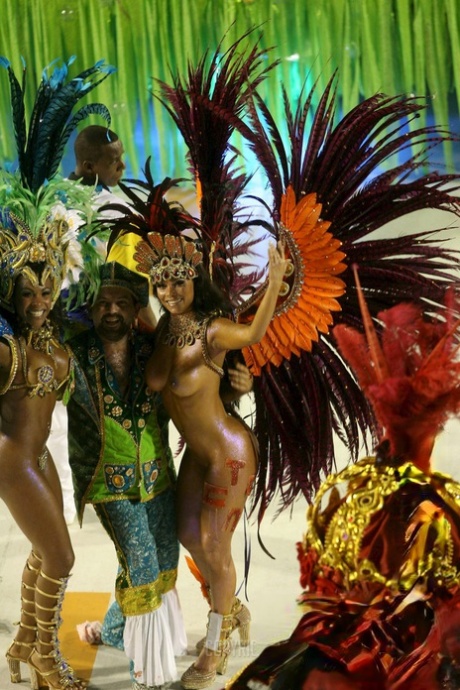 Alluring Latinas in sexy costumes expose their hot curves at the Rio Carnival