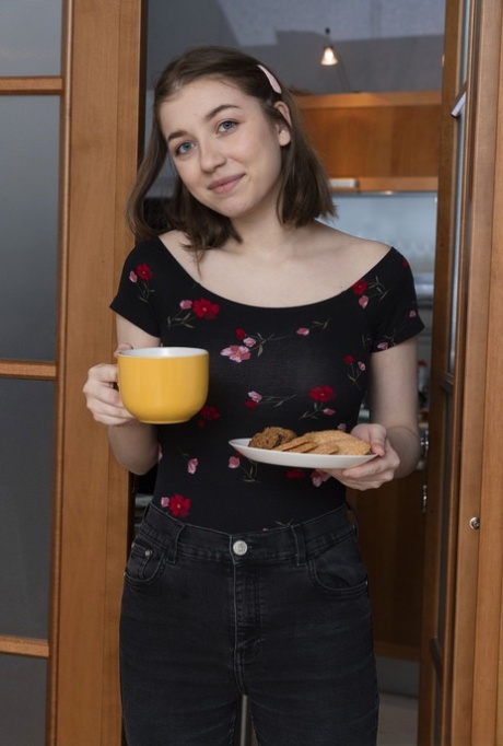 Brunette girl Eliza Thorn reveals her bushy armpits and crotch in a solo