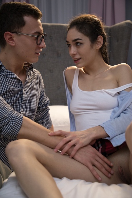 Skinny teen Arwen Gold kisses and fucks her nerdy boyfriend's big dick
