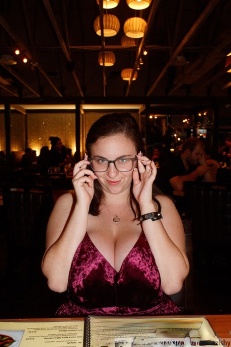 Chubby American babe Milly Marks teases with her extra-large natural tits