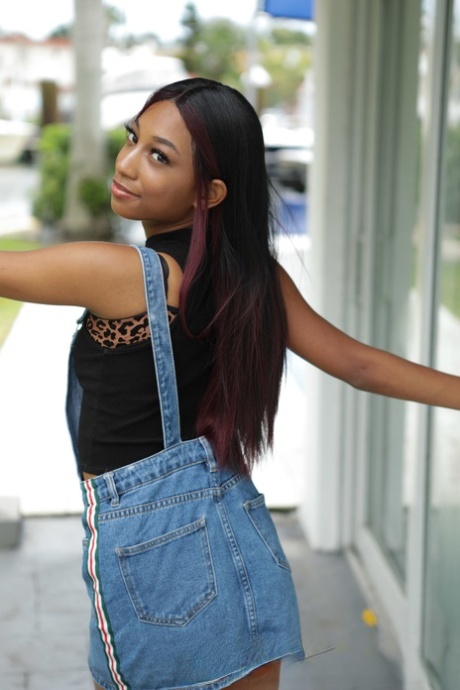 Cute ebony babysitter Ada Vera shows her fantastic figure and gets rammed