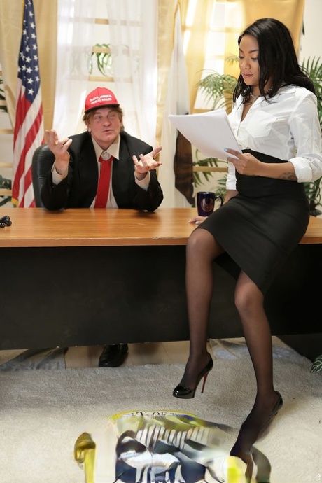 Ebony secretary Diamond Monrow exposes her big tits & gets banged by her boss