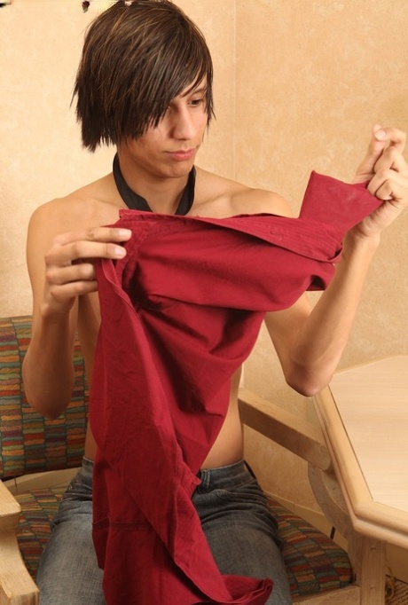 Boy Fun featuring Cale Morales XXX Pics