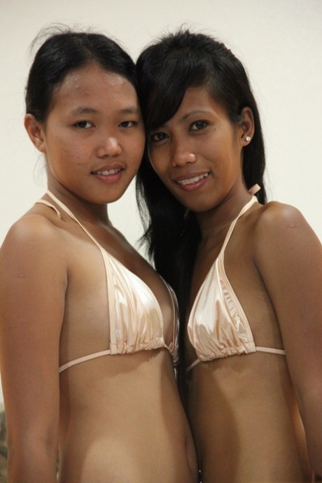 Beautiful Filipinas Jeremay & Mayka sharing a fat boner in a POV 3some