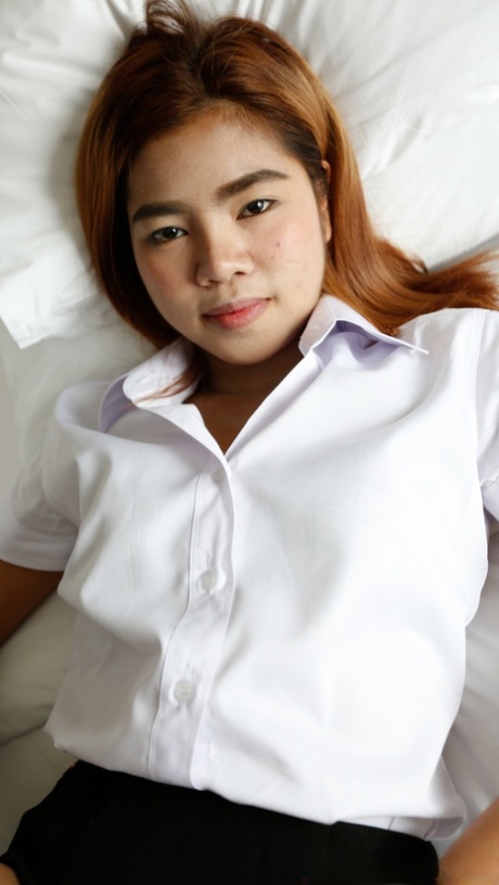 Thai schoolgirl Apple B gets fucked in missionary & doggystyle sex positions