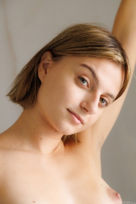 Met Art featuring Zoelie Nude Pictures